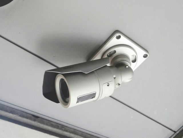 Read more about the article Instalacja pod monitoring: co przygotować, żeby kamery działały bezproblemowo?